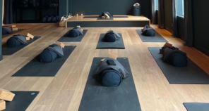 VTV Jongerenapp organiseert yogareeks
